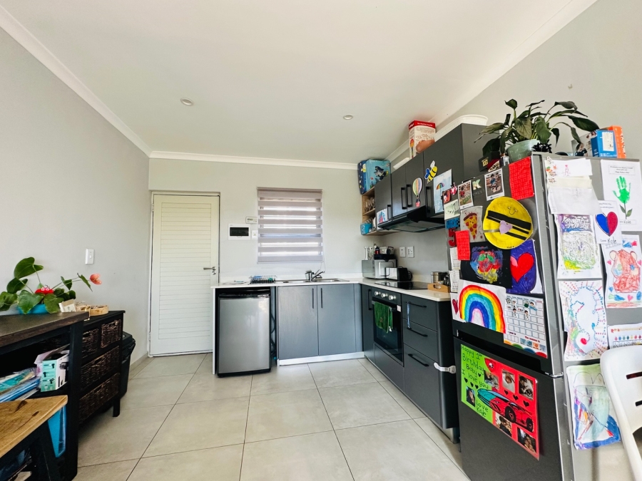 2 Bedroom Property for Sale in Parklands Western Cape